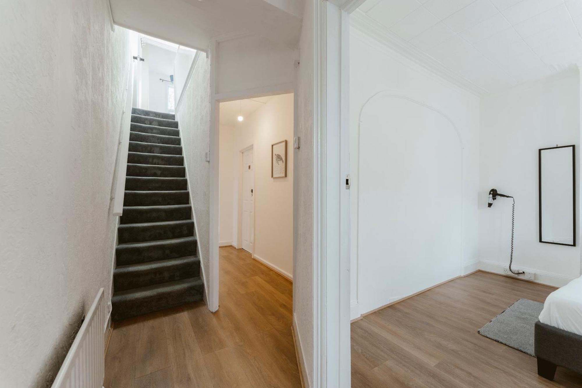 Manor House Great Rooms To Stay Londra Exterior foto